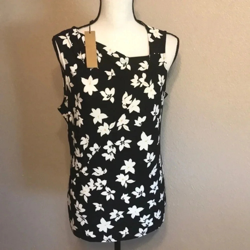 💖 Lovely DonnaKaran top💖​